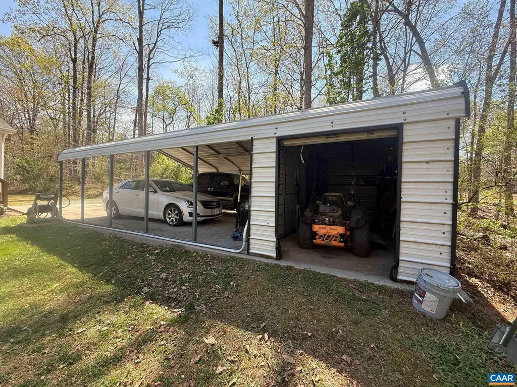 91 Duff Lane Gordonsville VA 22942