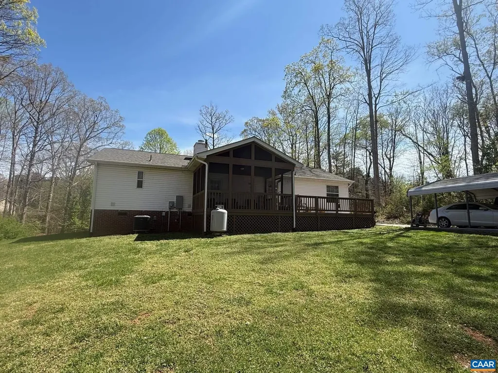 91 Duff Lane Gordonsville VA 22942