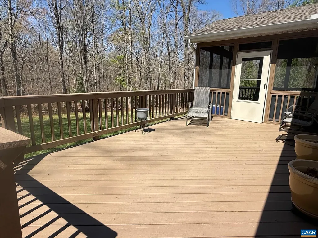 91 Duff Lane Gordonsville VA 22942