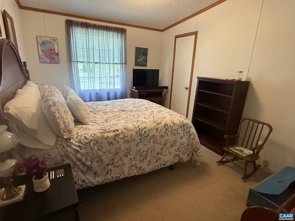 91 Duff Lane Gordonsville VA 22942