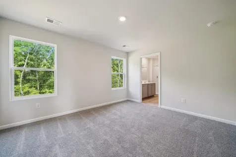 110 Meadow Ridge Way Staunton VA 24401