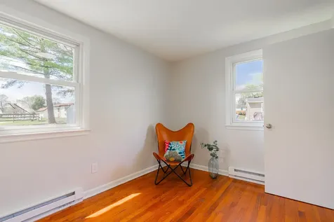 329 Dutch Lane Mt Jackson VA 22842