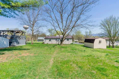 329 Dutch Lane Mt Jackson VA 22842