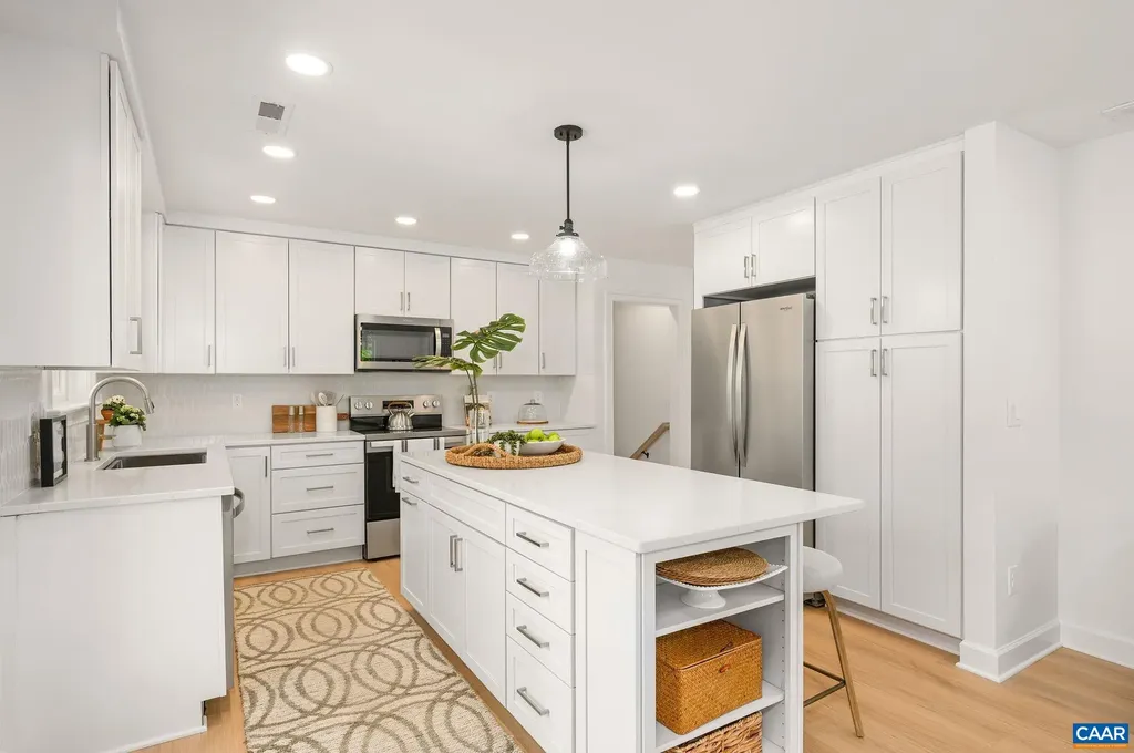 103 Chaucer Road Charlottesville VA 22901