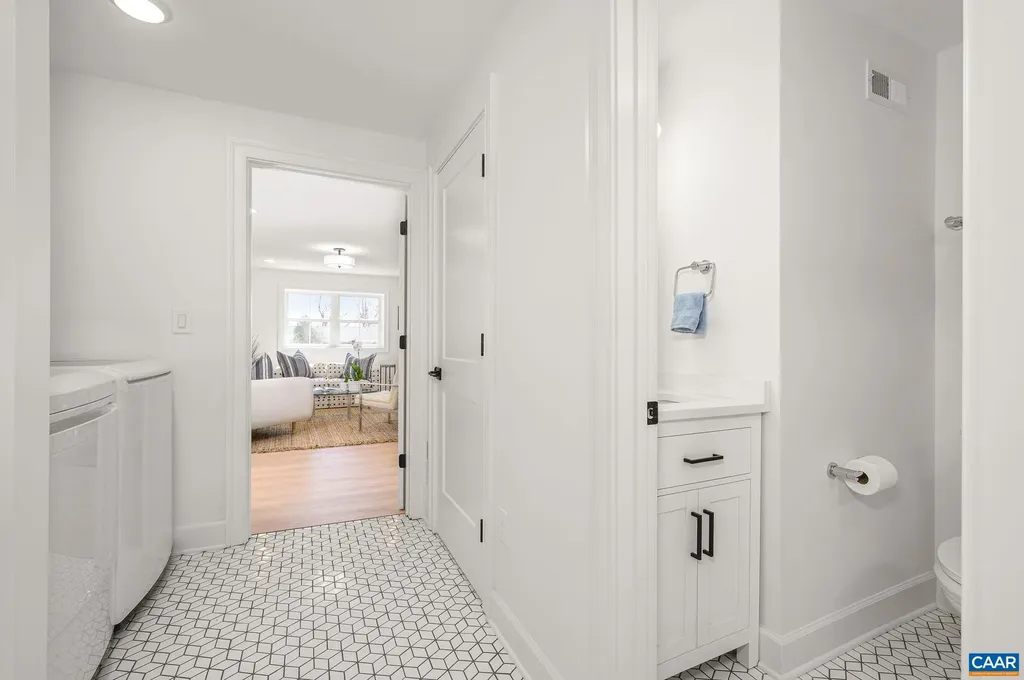 103 Chaucer Road Charlottesville VA 22901