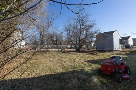 317 12th Street W Waynesboro VA 22980