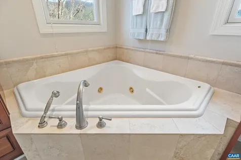 3150 Rocks Farm Court Charlottesville VA 22903