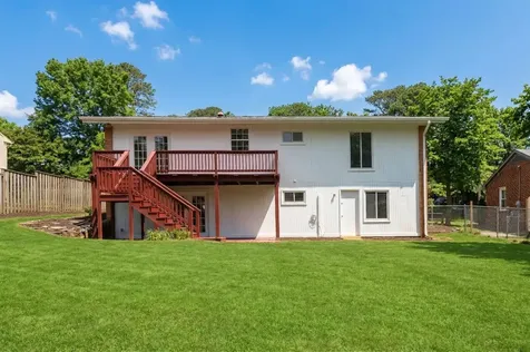 924 Washington Avenue Waynesboro VA 22980