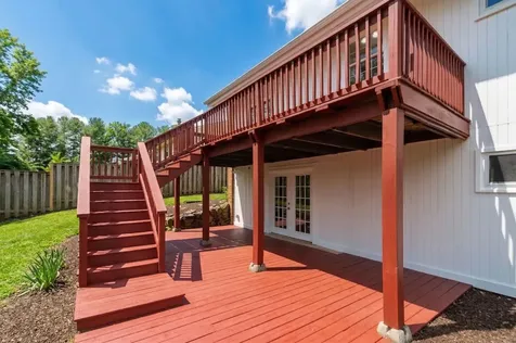 924 Washington Avenue Waynesboro VA 22980