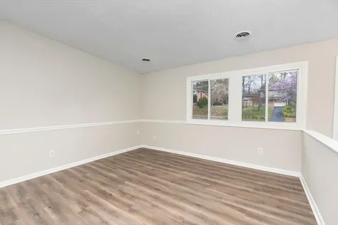 924 Washington Avenue Waynesboro VA 22980