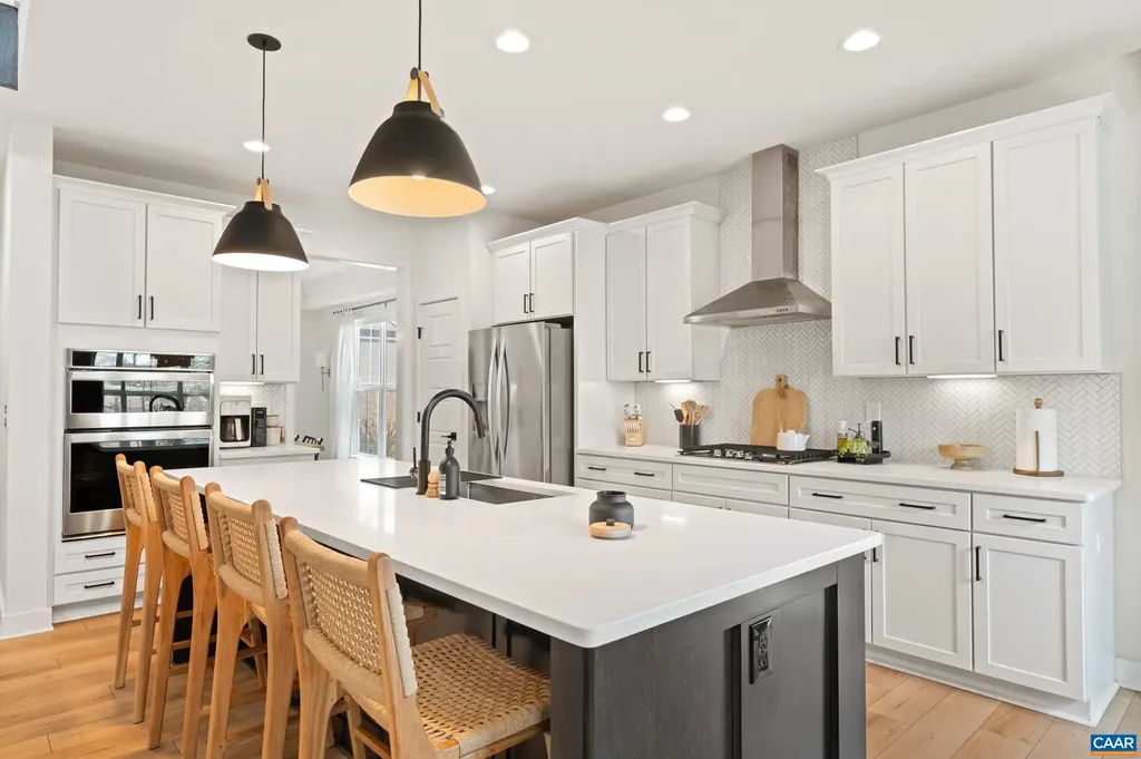 390 Bishopgate Lane Crozet VA 22932