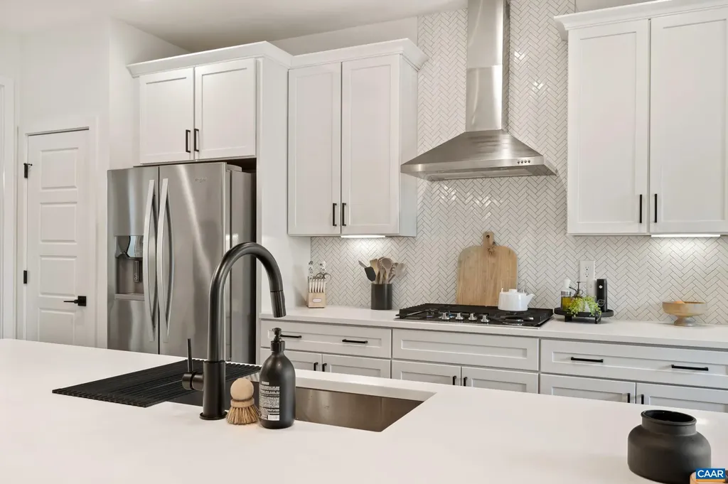 390 Bishopgate Lane Crozet VA 22932