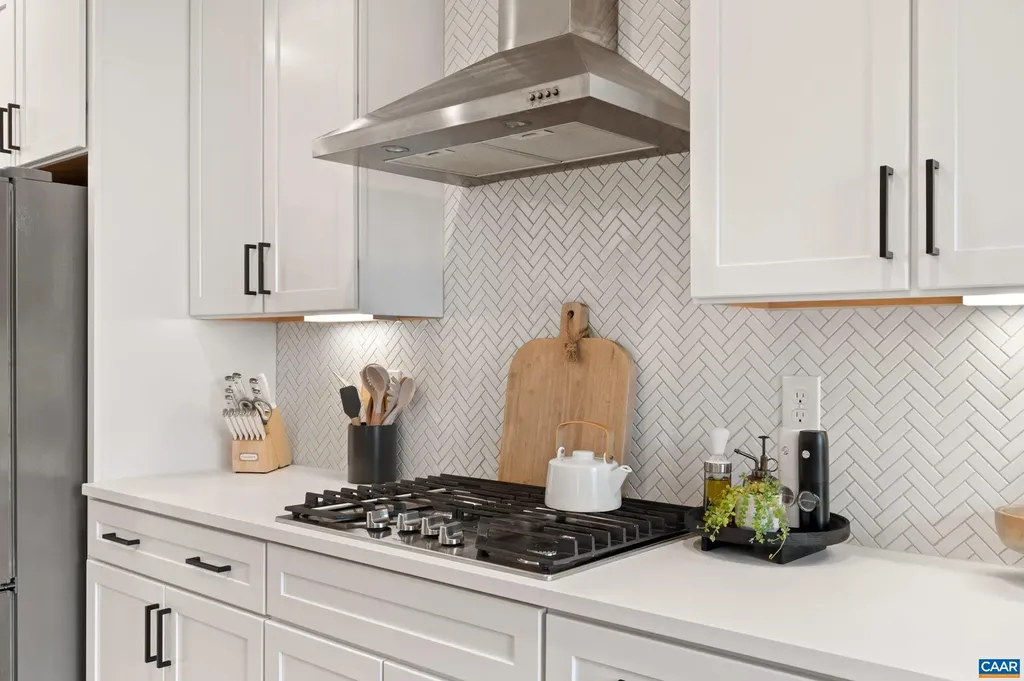 390 Bishopgate Lane Crozet VA 22932