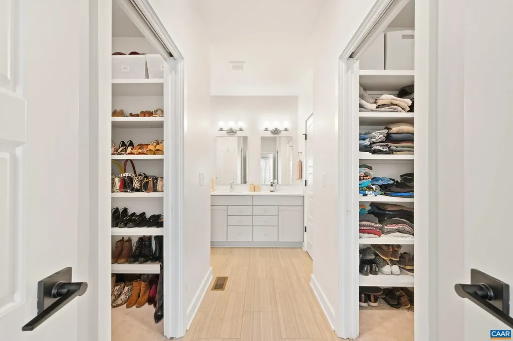 390 Bishopgate Lane Crozet VA 22932