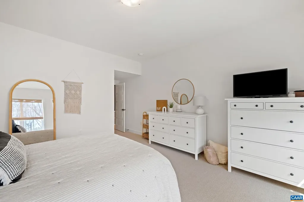 390 Bishopgate Lane Crozet VA 22932