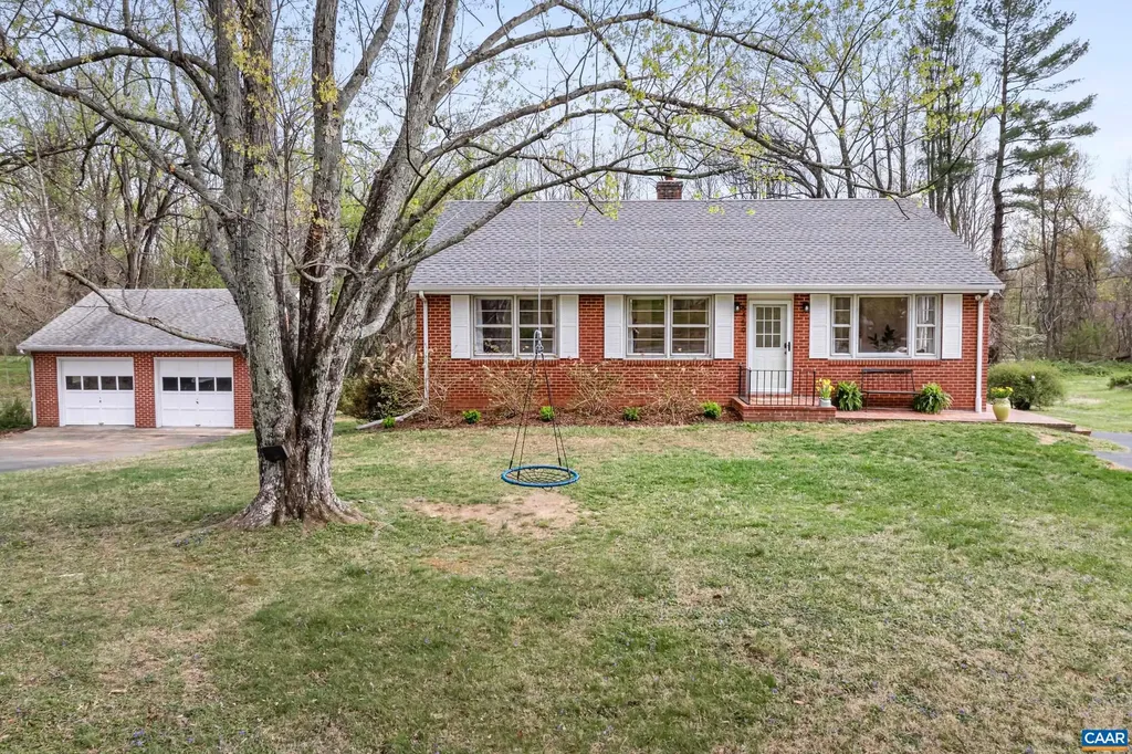 6459 Hillsboro Lane Crozet VA 22932