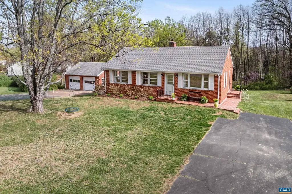 6459 Hillsboro Lane Crozet VA 22932