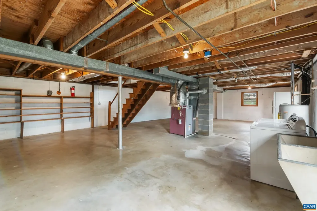 6459 Hillsboro Lane Crozet VA 22932