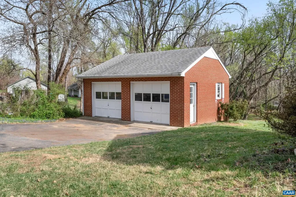 6459 Hillsboro Lane Crozet VA 22932