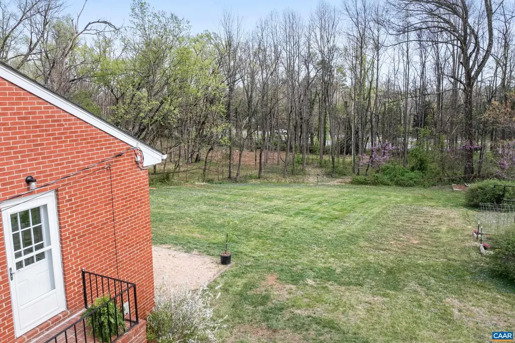 6459 Hillsboro Lane Crozet VA 22932