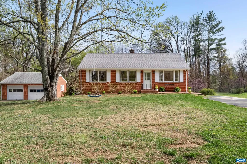 6459 Hillsboro Lane Crozet VA 22932