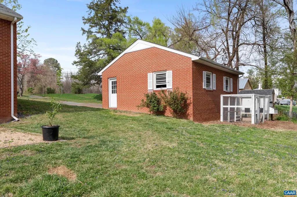 6459 Hillsboro Lane Crozet VA 22932