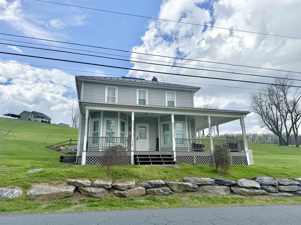 15385 Evergreen Valley Road Timberville VA 22853