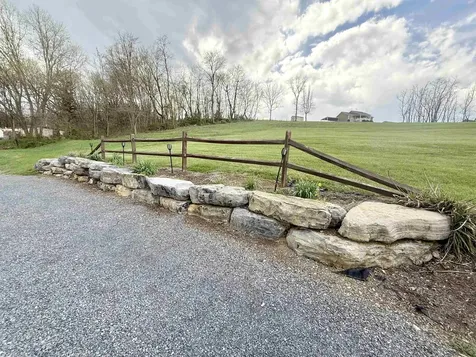 15385 Evergreen Valley Road Timberville VA 22853