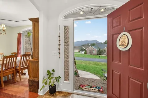 580 Regiment Road Penn Laird VA 22846