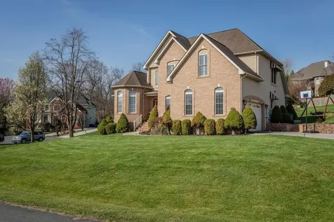 580 Regiment Road Penn Laird VA 22846