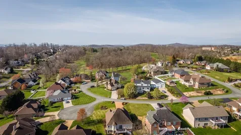 580 Regiment Road Penn Laird VA 22846