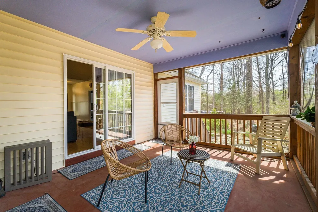 553 Hidden Valleys Road Palmyra VA 22963
