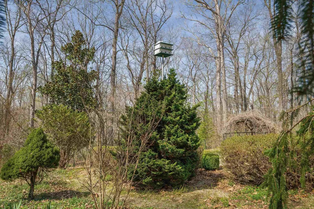 553 Hidden Valleys Road Palmyra VA 22963