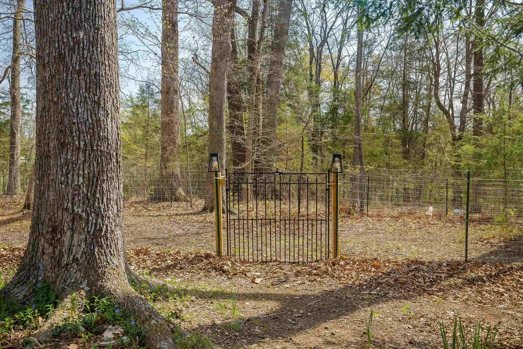 553 Hidden Valleys Road Palmyra VA 22963