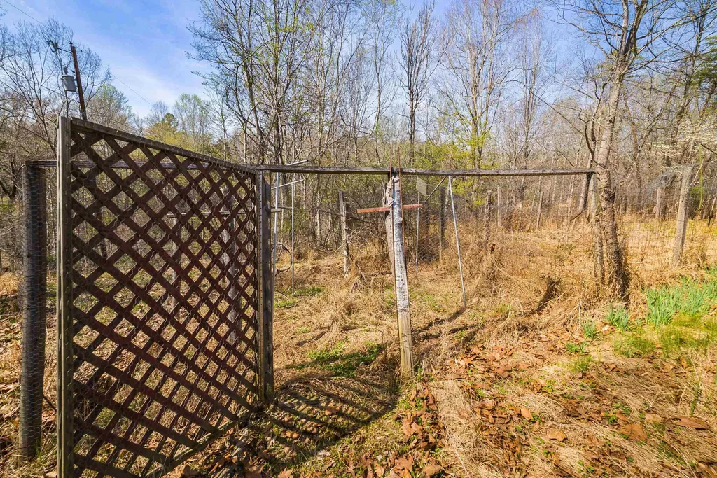 553 Hidden Valleys Road Palmyra VA 22963