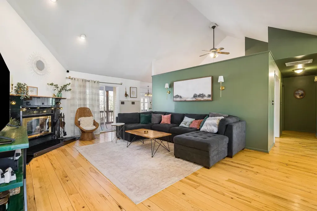 553 Hidden Valleys Road Palmyra VA 22963