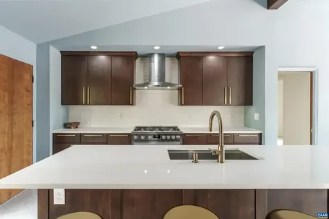 5 Vincennes Court Charlottesville VA 22911