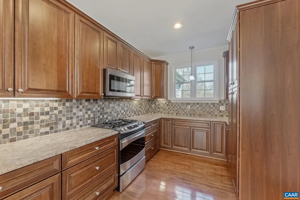184 Forest Court Zion Crossroads VA 22942