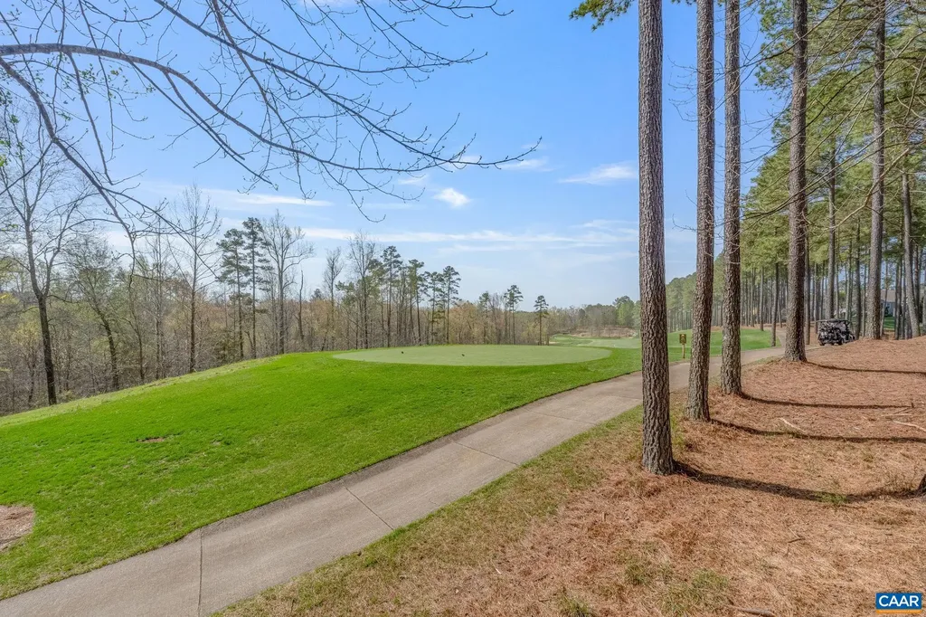184 Forest Court Zion Crossroads VA 22942