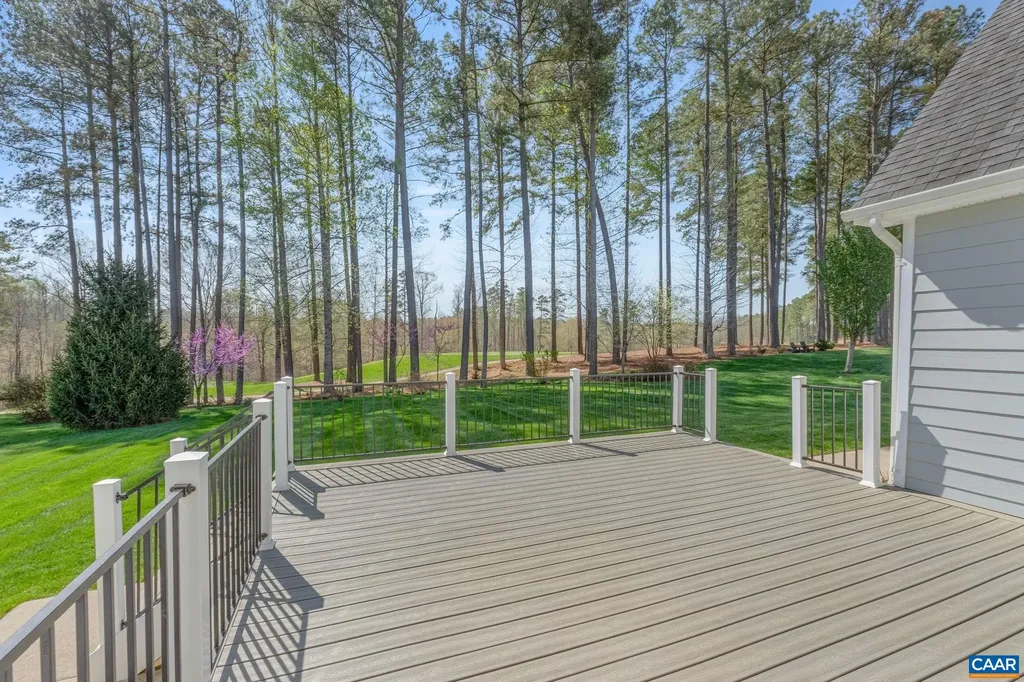 184 Forest Court Zion Crossroads VA 22942