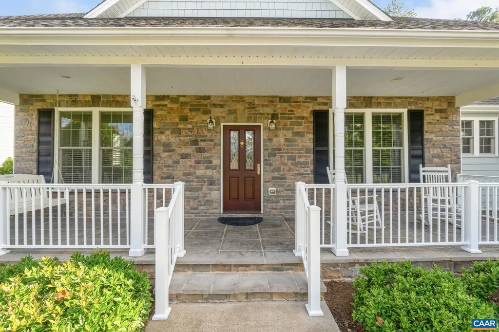 184 Forest Court Zion Crossroads VA 22942
