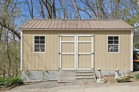 1229 Woodcrest Circle Harrisonburg VA 22801