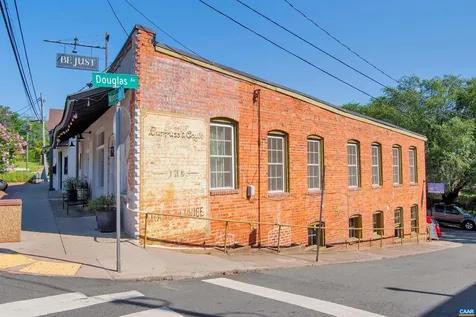 904 Rockland Avenue Charlottesville VA 22902