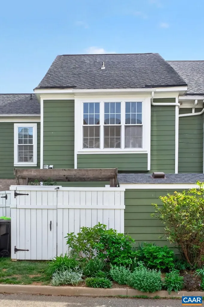 263 Penshaw Court Crozet VA 22936