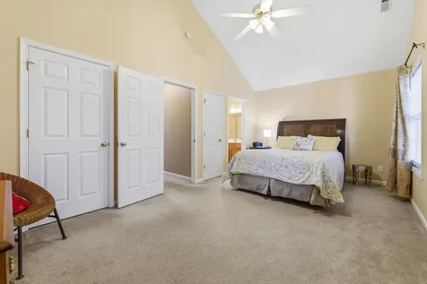 1094 Oakdale Court Rockingham VA 22801