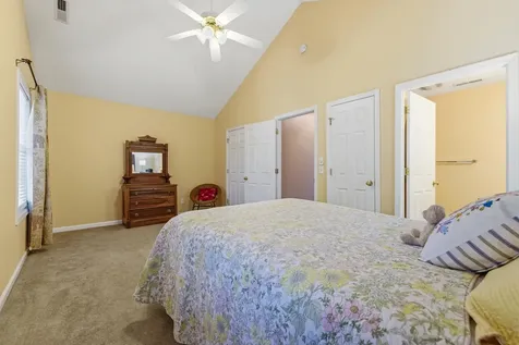 1094 Oakdale Court Rockingham VA 22801