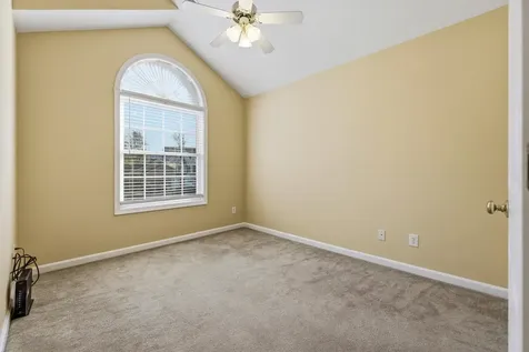 1094 Oakdale Court Rockingham VA 22801