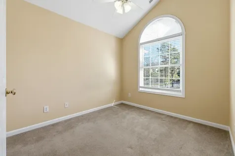 1094 Oakdale Court Rockingham VA 22801