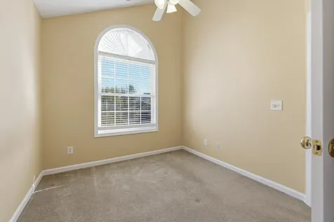 1094 Oakdale Court Rockingham VA 22801