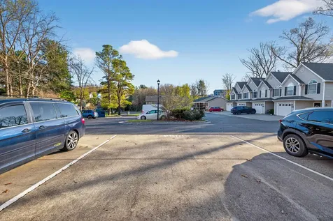 1094 Oakdale Court Rockingham VA 22801